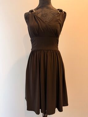 Classic Black Sleeveless V-Neck Dress White House Black Market size 2